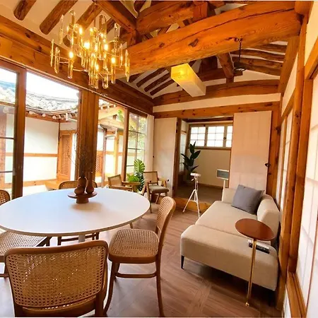 Hanok Jae L 4Br 2Bath L 9Min From Anguk Stn